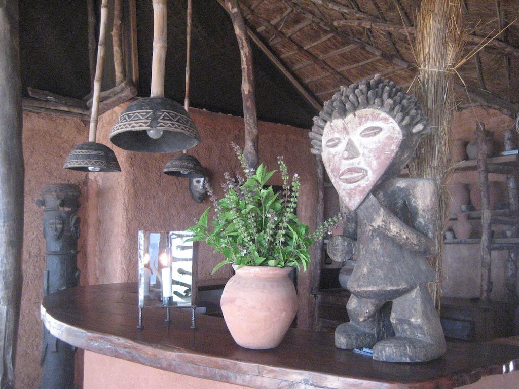 Tama Lodge M'Bour Buitenkant foto
