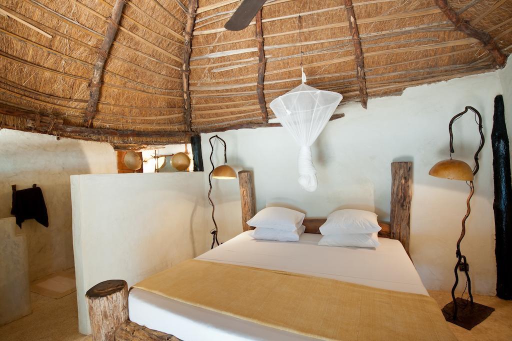 Tama Lodge M'Bour Buitenkant foto