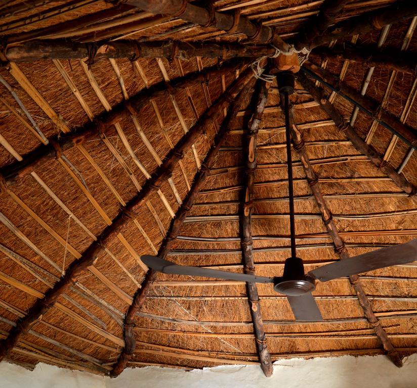 Tama Lodge M'Bour Buitenkant foto