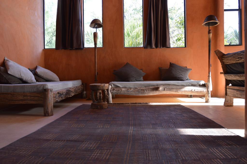 Tama Lodge M'Bour Buitenkant foto